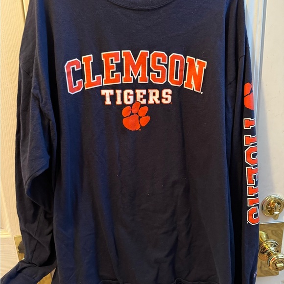 Clemson Tigers Long Sleeve Tee Shirt - Picture 2 of 8